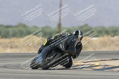 media/Oct-13-2025-Moto Forza (Mon) [[a66d839500]]/2-A Group/Session 3 (Turn 16)/